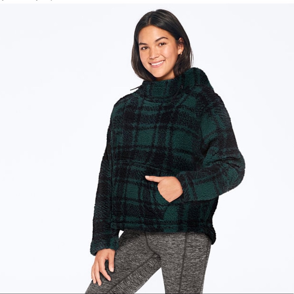 victoria secret green plaid sherpa sweater